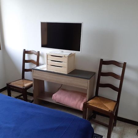 Chambre B2 Dans Un Appartement En Colocation Marselha Exterior foto