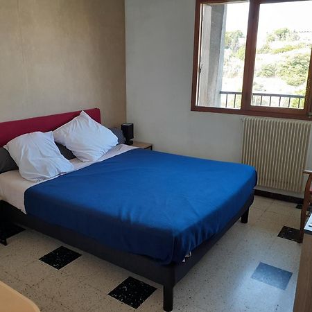 Chambre B2 Dans Un Appartement En Colocation Marselha Quarto foto